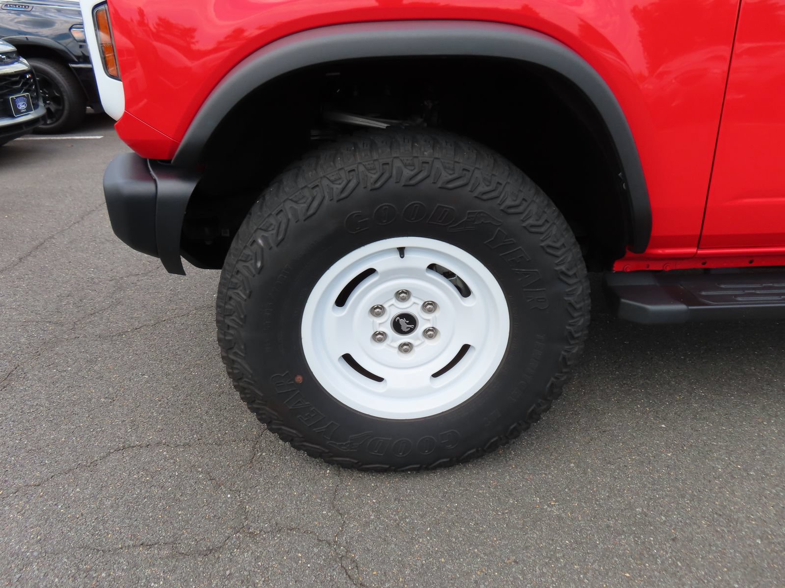 Used 2023 Ford Bronco Heritage Edition AWD/4WD image 15