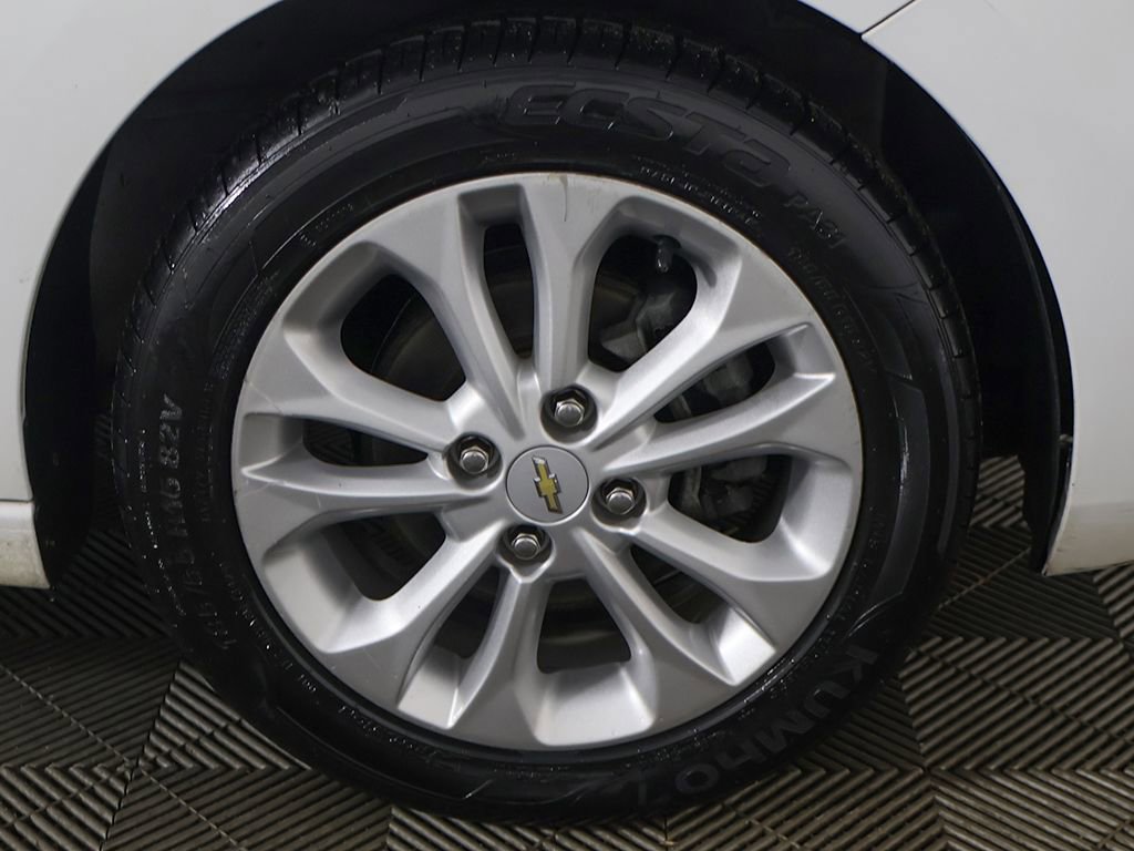 Used 2020 Chevrolet Spark LT FWD image 14