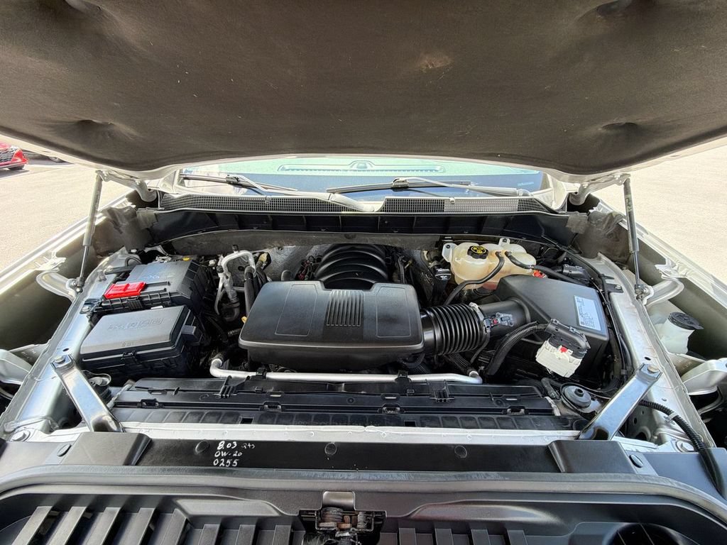 Used 2019 Chevrolet Silverado 1500 RST AWD/4WD image 31