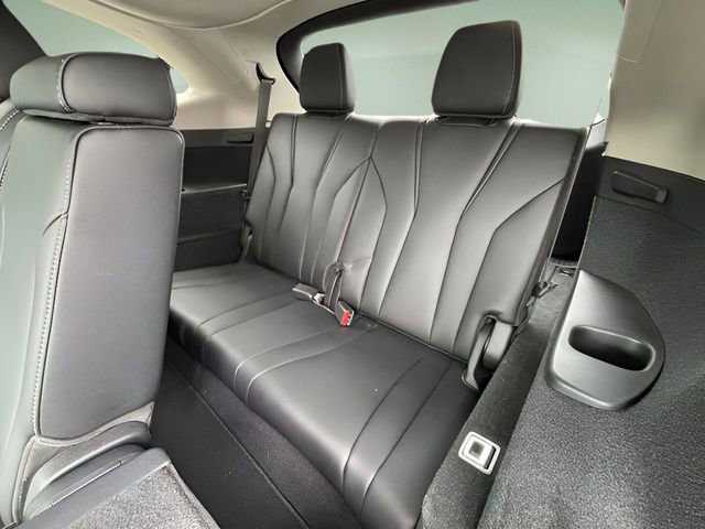 Used 2023 Acura MDX FWD w/ Technology Package image 37