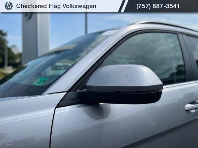 Used 2026 Volkswagen Atlas SE AWD/4WD image 2