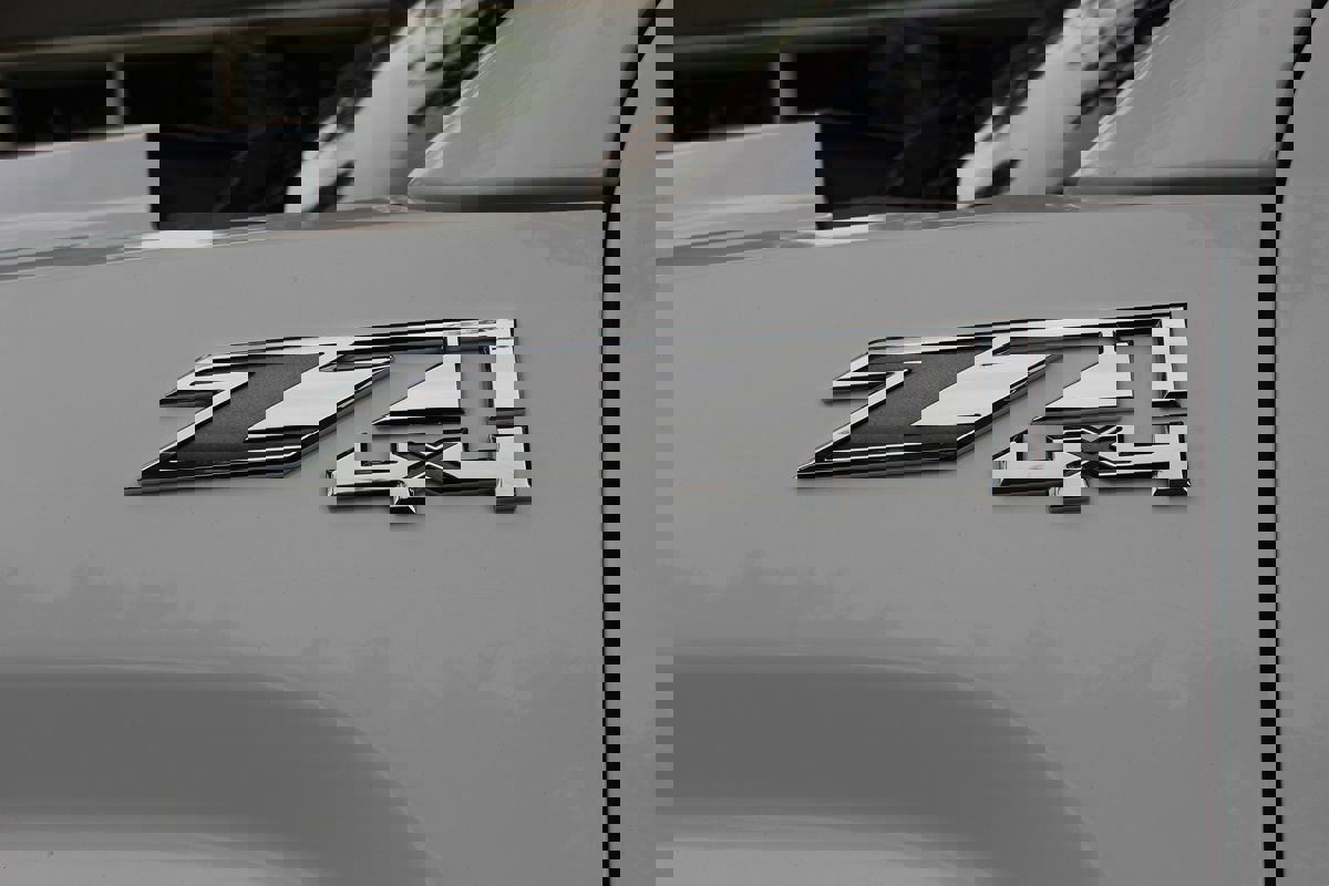 Used 2017 GMC Sierra 1500 SLT image 43