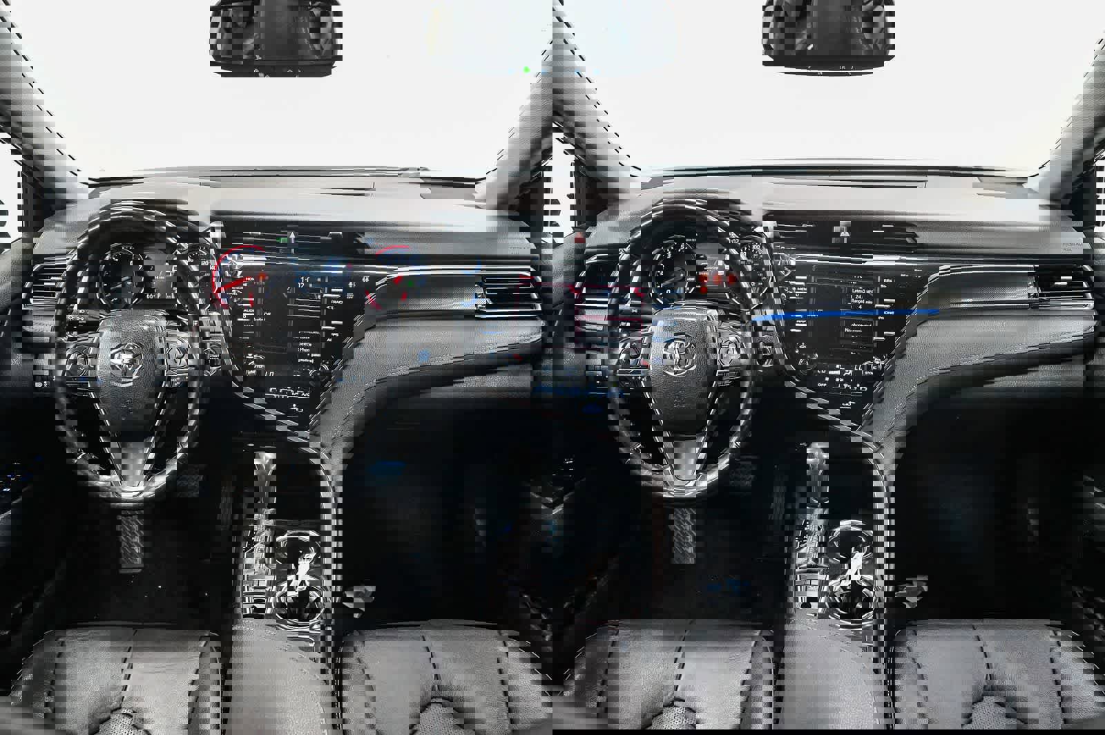 Used 2019 Toyota Camry XSE w/ Carpet Mat Package image 12