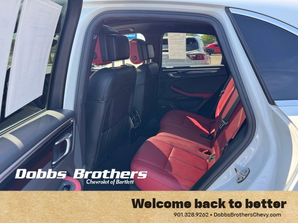 Used 2018 Porsche Macan S image 34