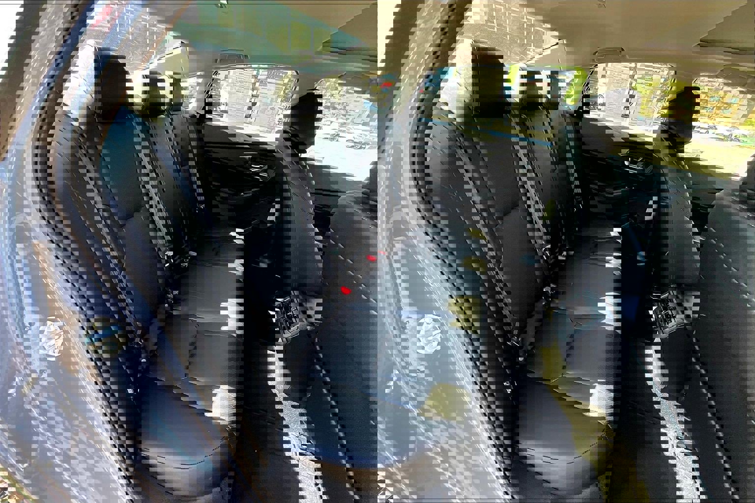 Certified 2025 Honda Accord Touring image 29