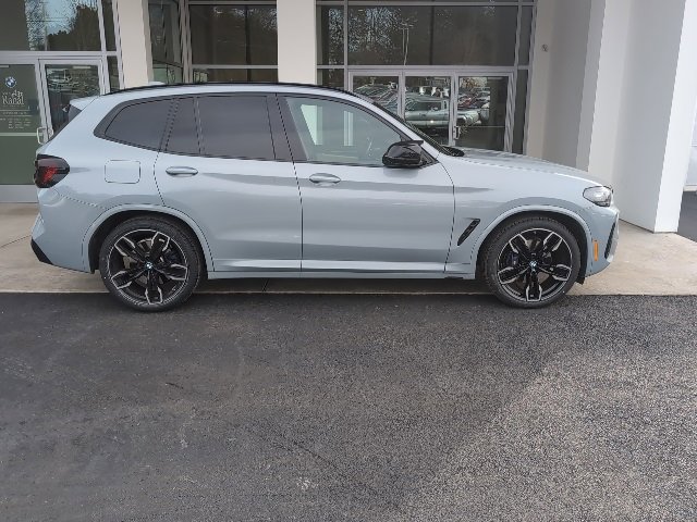 Certified 2023 BMW X3 M40i image 2