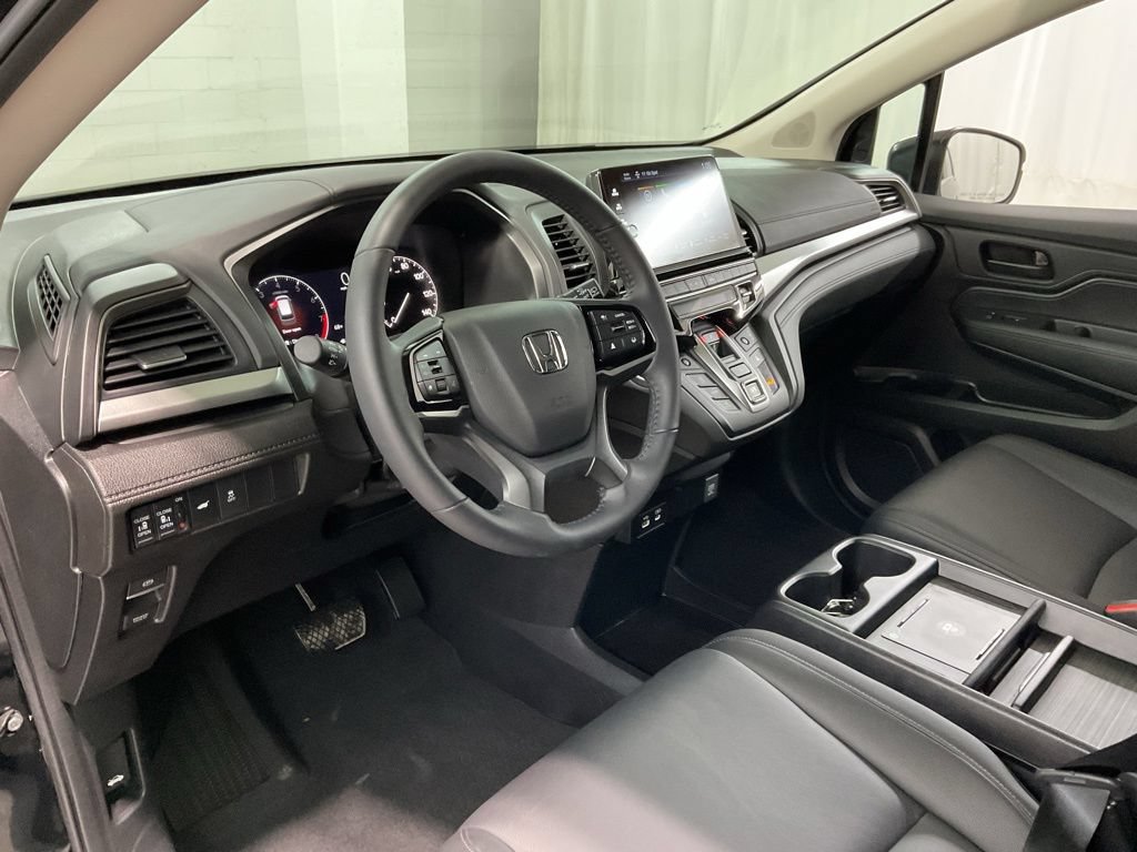 Certified 2026 Honda Odyssey EX-L image 18