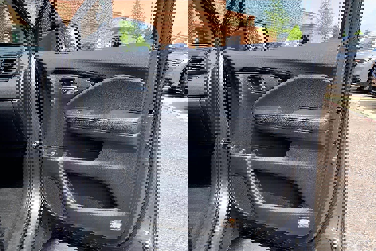 Used 2017 Honda Pilot Touring image 22