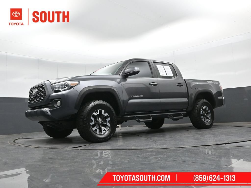 Used 2020 Toyota Tacoma TRD Off-Road AWD/4WD image 52