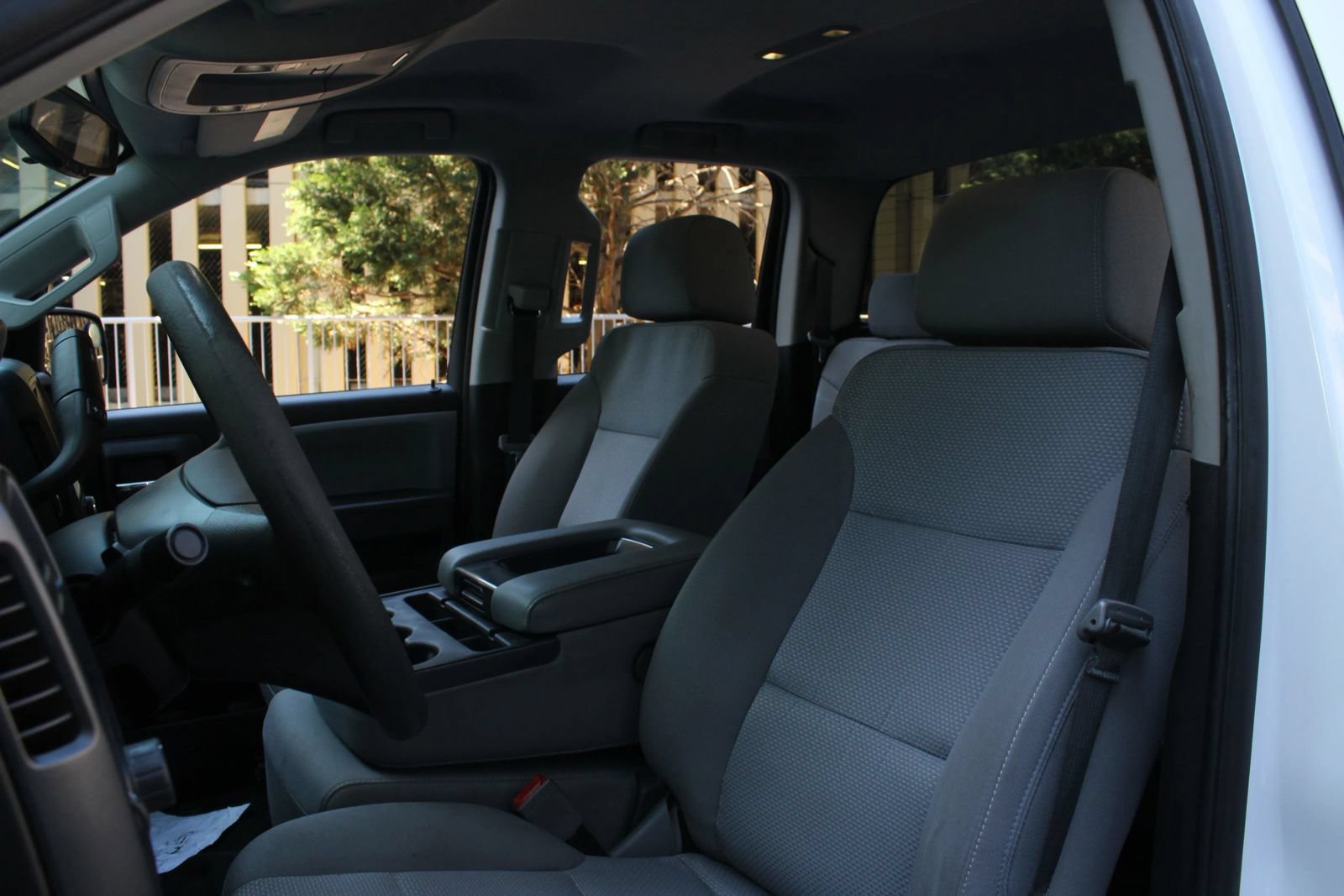 Used 2018 Chevrolet Silverado 1500 Custom RWD image 15