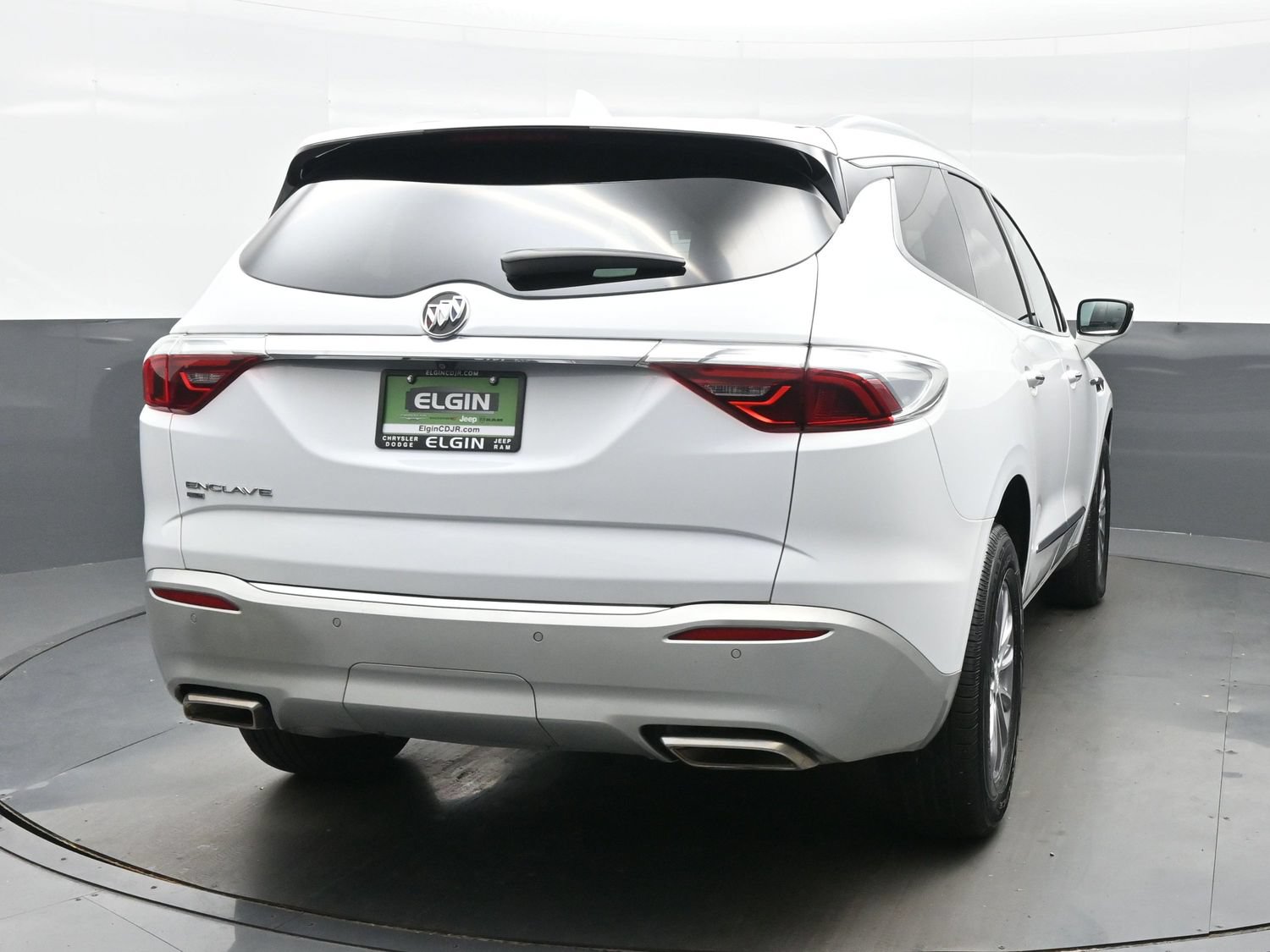 Used 2022 Buick Enclave Essence AWD/4WD image 7