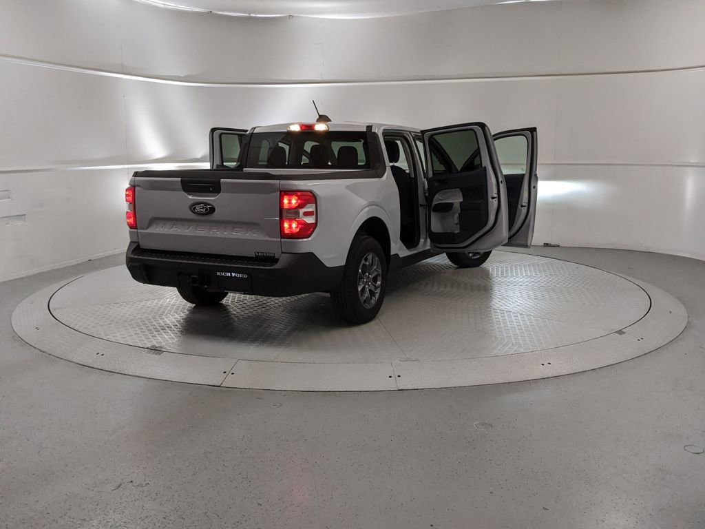 New 2025 Ford Maverick XLT w/ Equipment Group 301A image 9