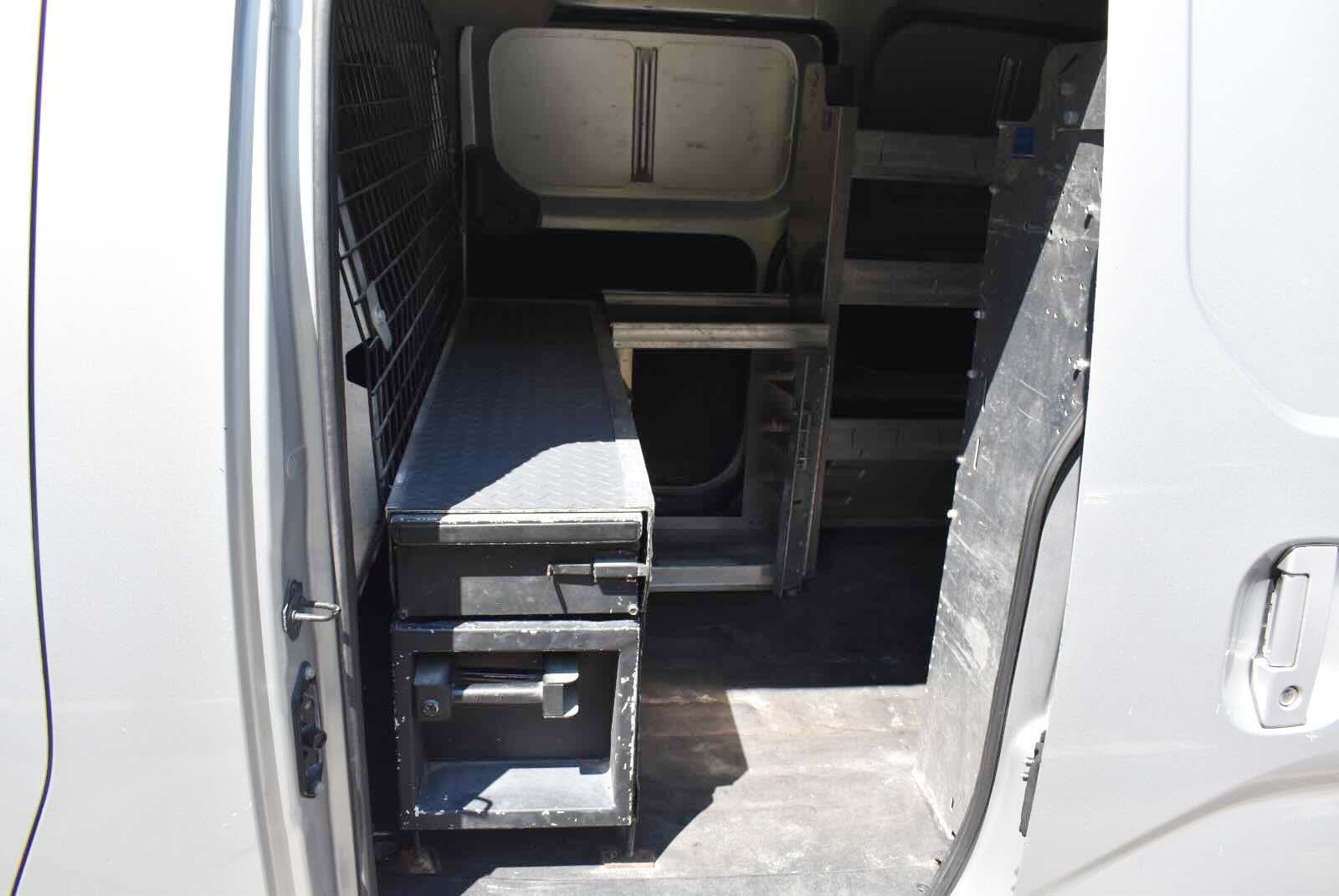 Used 2015 Chevrolet City Express LT w/ Technology Package FWD image 19