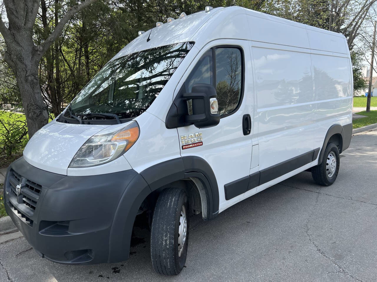 Used 2017 RAM ProMaster 1500 FWD image 3