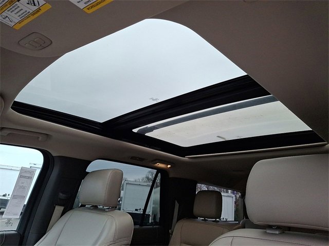 Used 2020 Ford Expedition Max XLT w/ Equipment Group 202A image 14