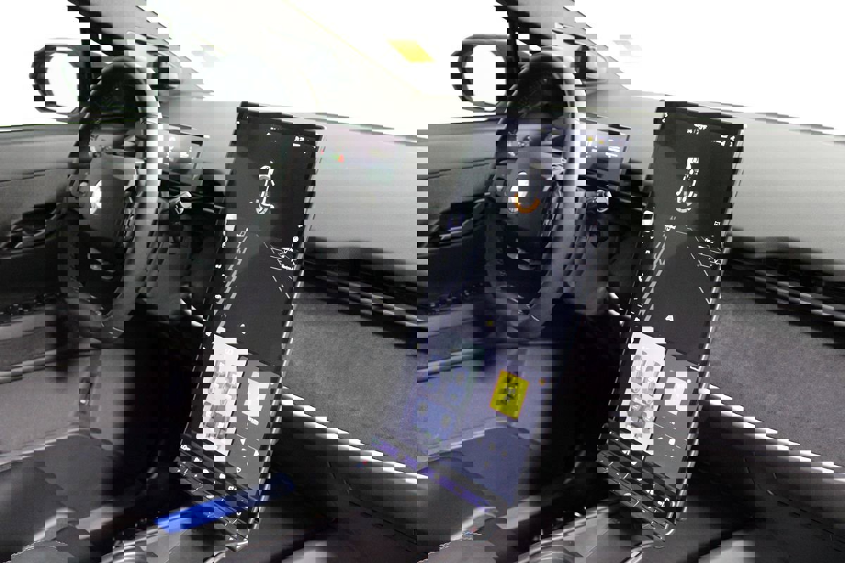 Used 2023 Fisker Ocean Ultra image 13