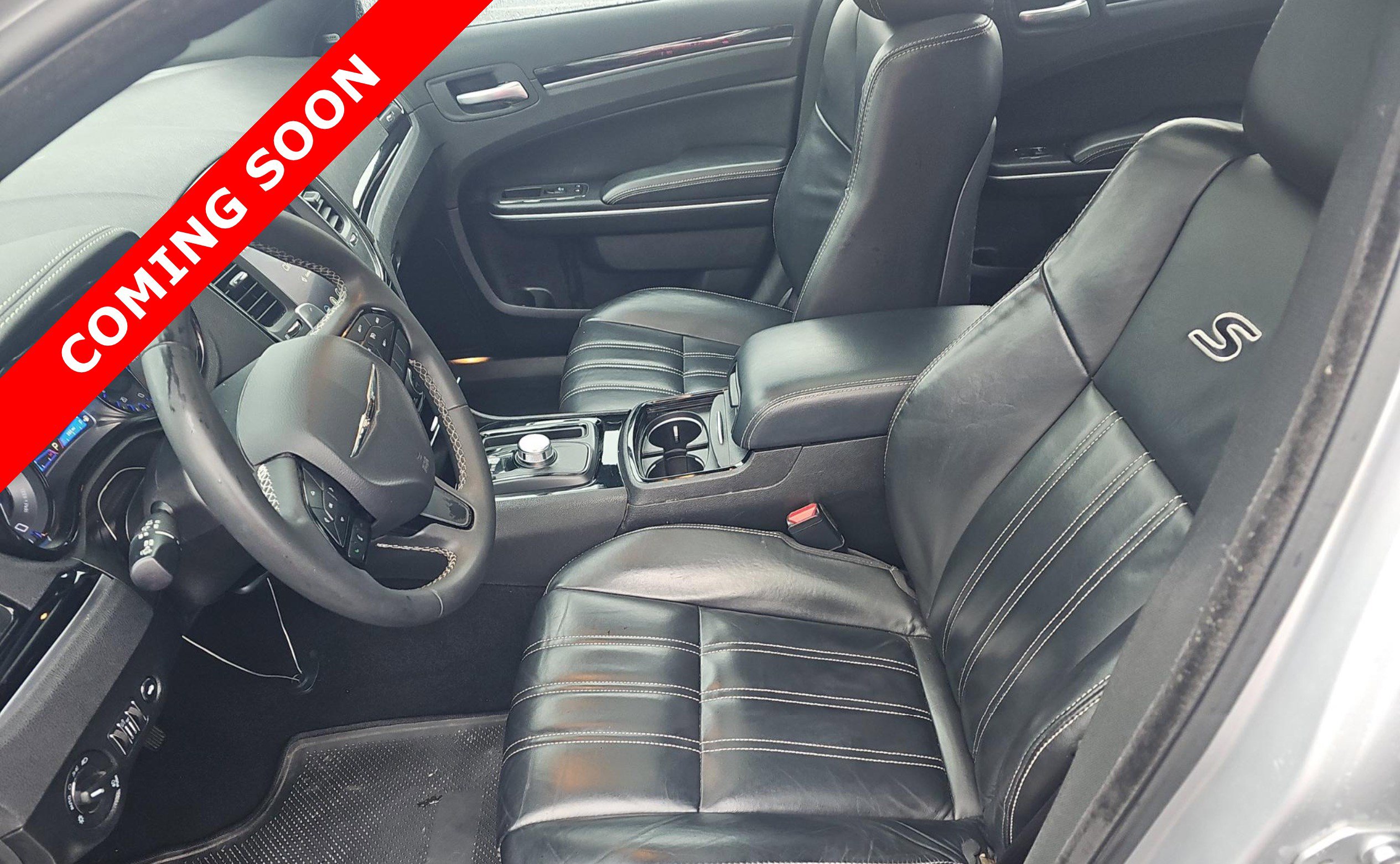 Used 2023 Chrysler 300 S image 6