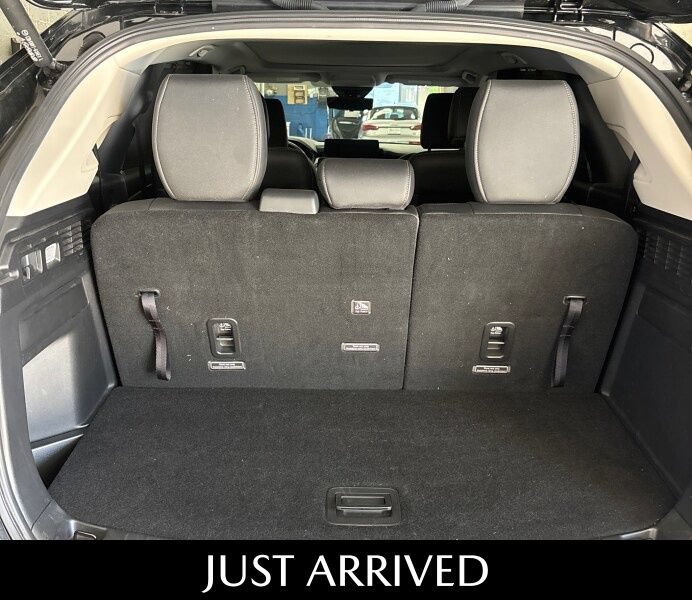 Used 2024 MAZDA CX-90 3.3 Turbo w/ Premium Package AWD/4WD image 9