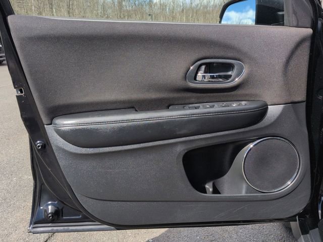 Used 2017 Honda HR-V EX image 22