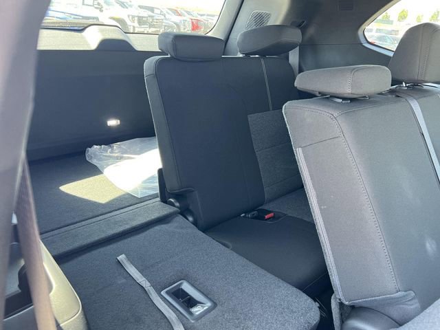 New 2025 GMC Acadia Elevation image 27
