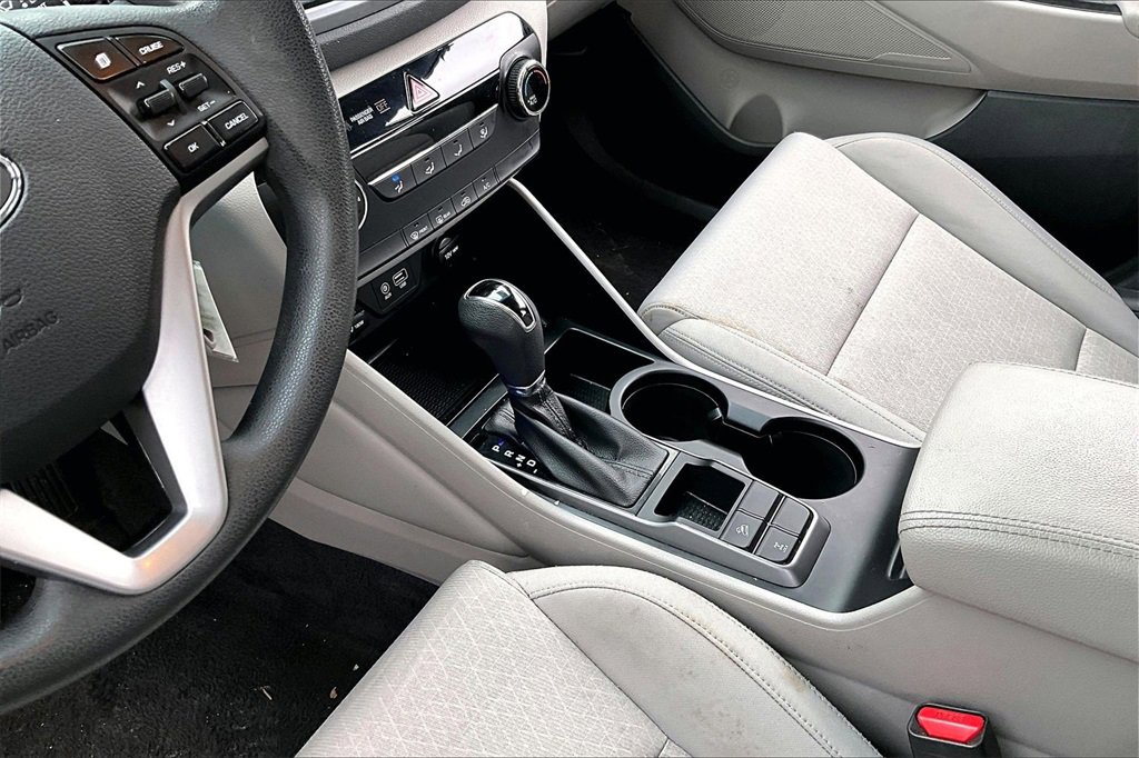 Used 2018 Hyundai Tucson SE image 12