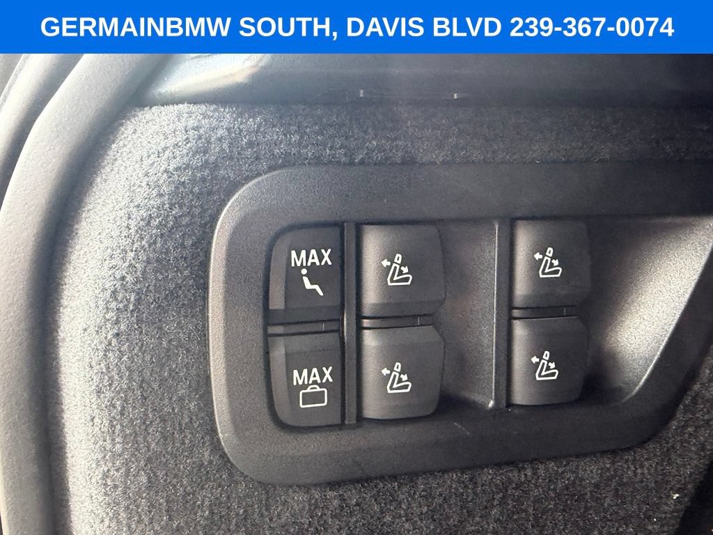 Used 2024 BMW X7 M60i w/ Executive Package AWD/4WD image 27