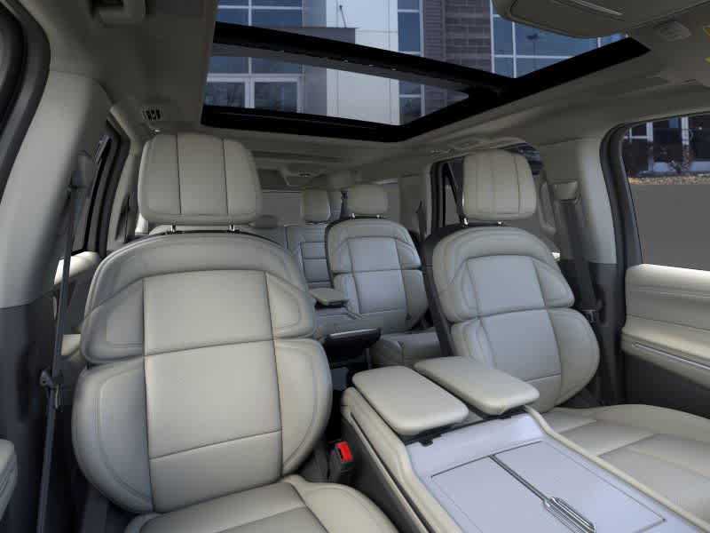 New 2026 Lincoln Navigator L Reserve image 10