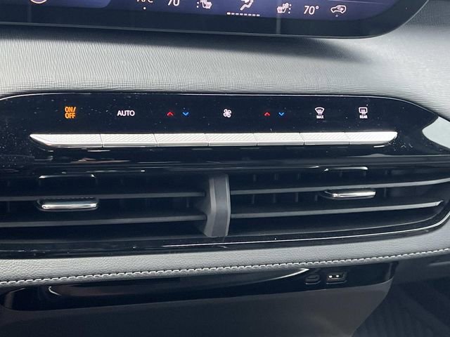 Used 2026 Buick Enclave Preferred w/ Power Package FWD image 26