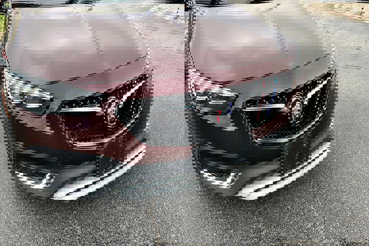 Used 2018 Buick Regal Essence w/ Driver Confidence Package #1 image 30