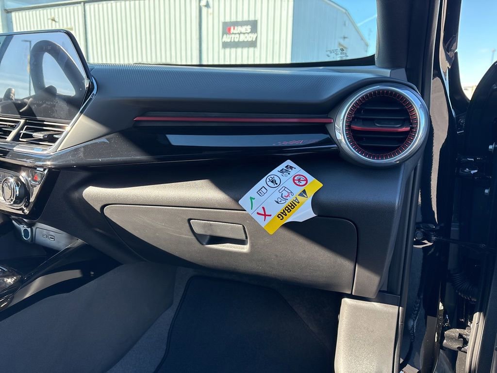 New 2026 Chevrolet Trax RS w/ Sunroof Package image 24