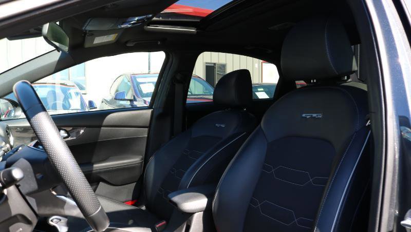 Used 2021 Kia Forte GT-Line w/ GT-Line Premium Package image 10