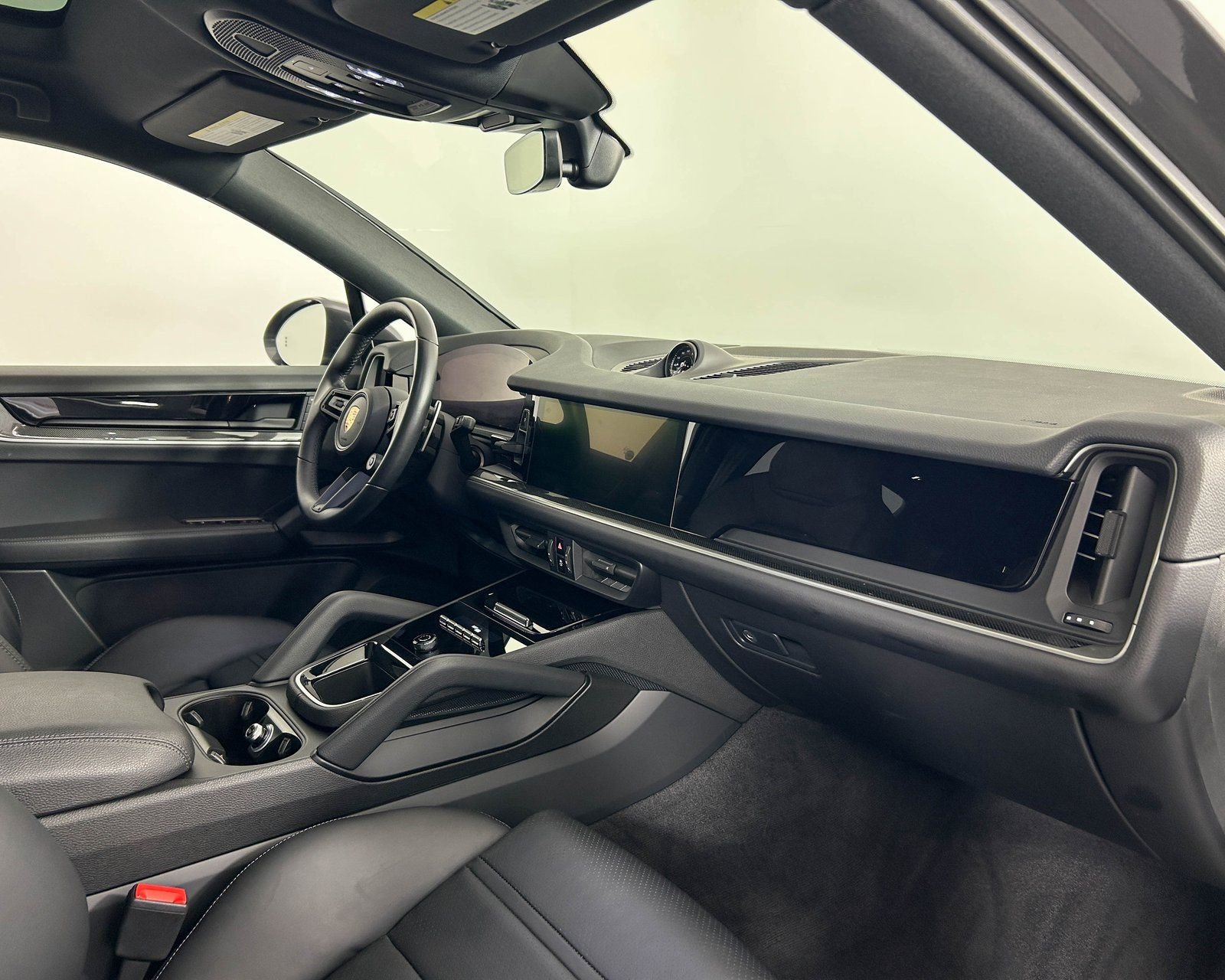 Certified 2024 Porsche Cayenne S AWD/4WD image 22