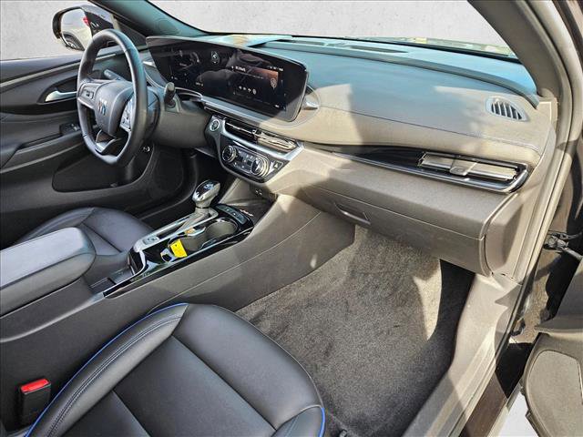 Used 2024 Buick Envista Sport Touring w/ Convenience I Package image 19