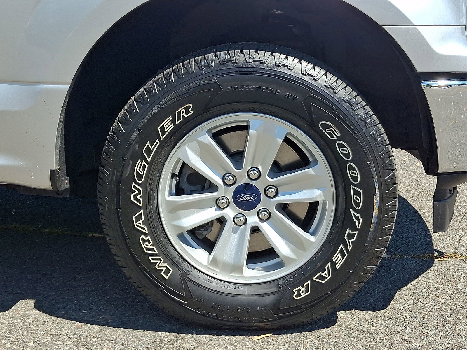 Used 2018 Ford F150 XLT AWD/4WD image 9