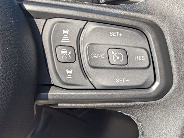 New 2026 Jeep Wrangler Unlimited Rubicon w/ Technology Group image 14