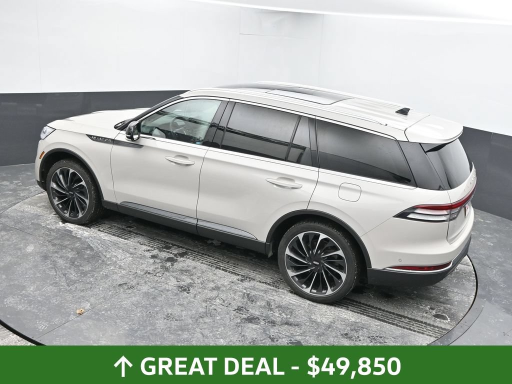 Used 2024 Lincoln Aviator Reserve w/ Equipment Group 201A AWD/4WD image 37