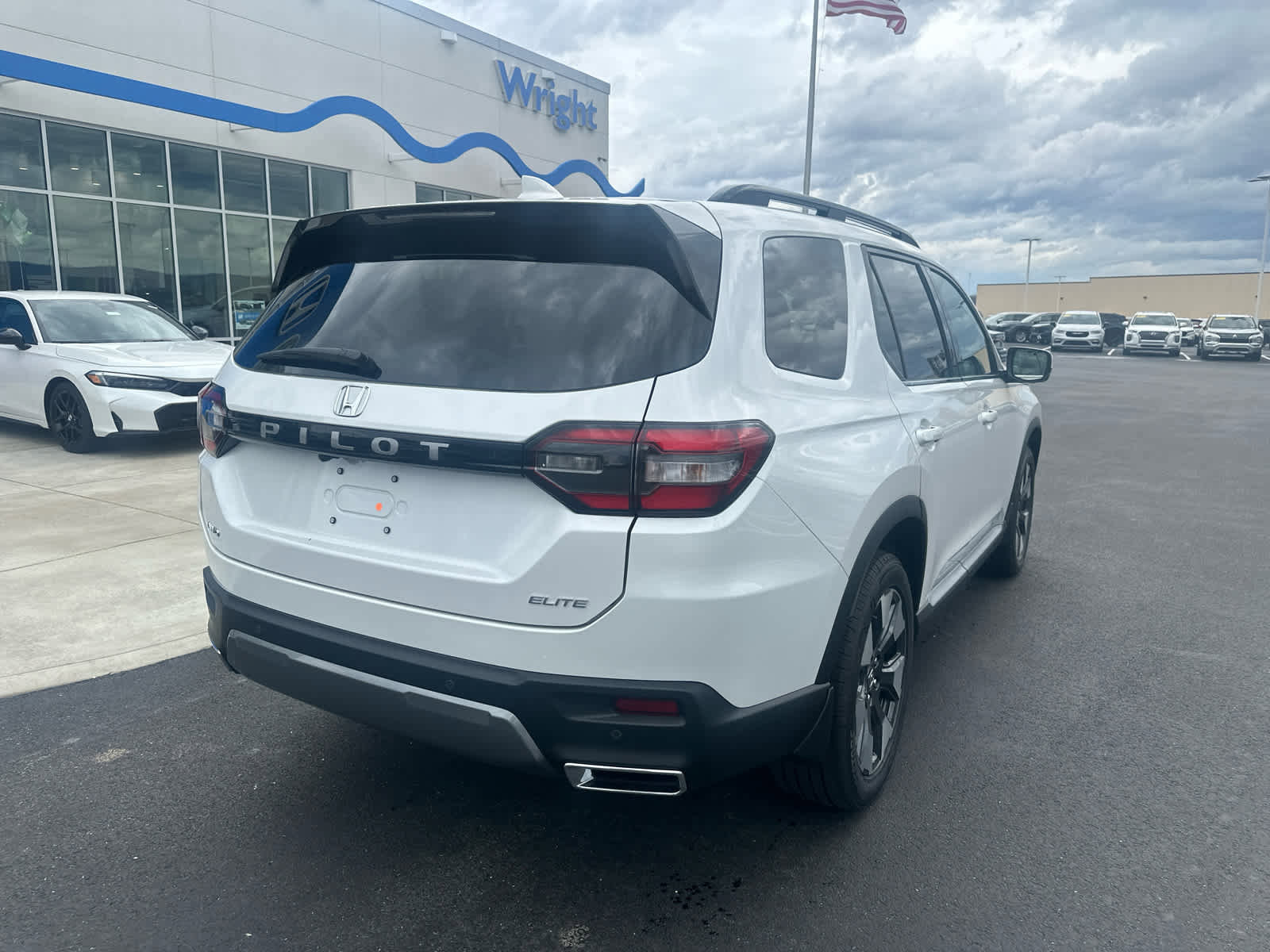 New 2026 Honda Pilot Elite image 8