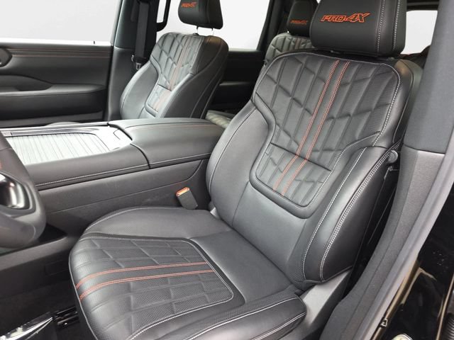 Used 2025 Nissan Armada PRO-4X AWD/4WD image 15