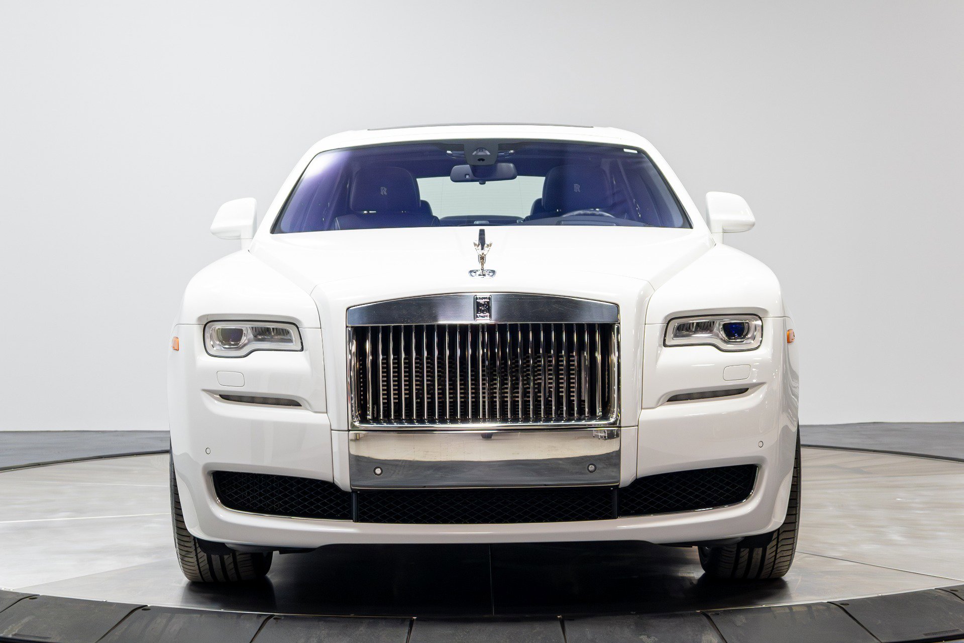Used 2016 Rolls-Royce Ghost image 56