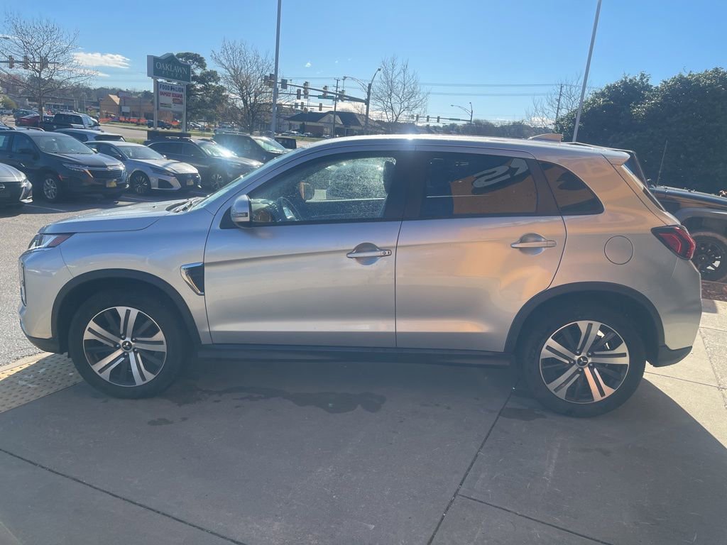 Used 2025 Mitsubishi Outlander Sport SE image 7