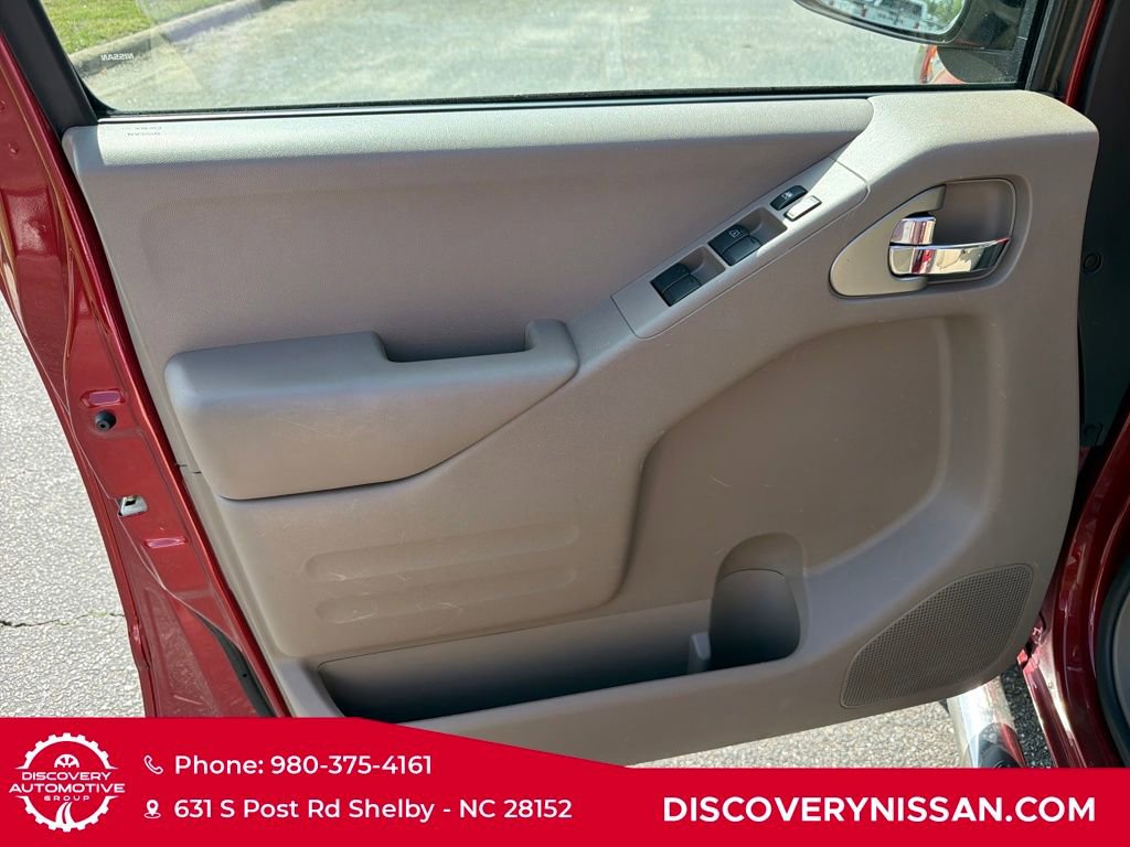 Used 2016 Nissan Frontier SV w/ SV Value Truck Package image 10