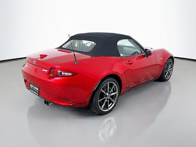 Used 2016 MAZDA MX-5 Miata Grand Touring RWD image 7