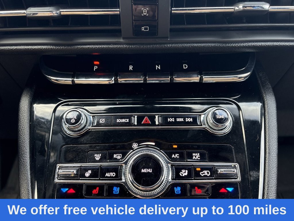 Used 2022 Lincoln Corsair Reserve w/ Equipment Group 201A AWD/4WD image 16