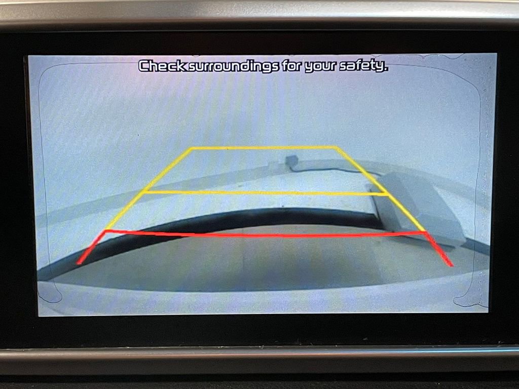 Used 2020 Kia Sportage LX image 4