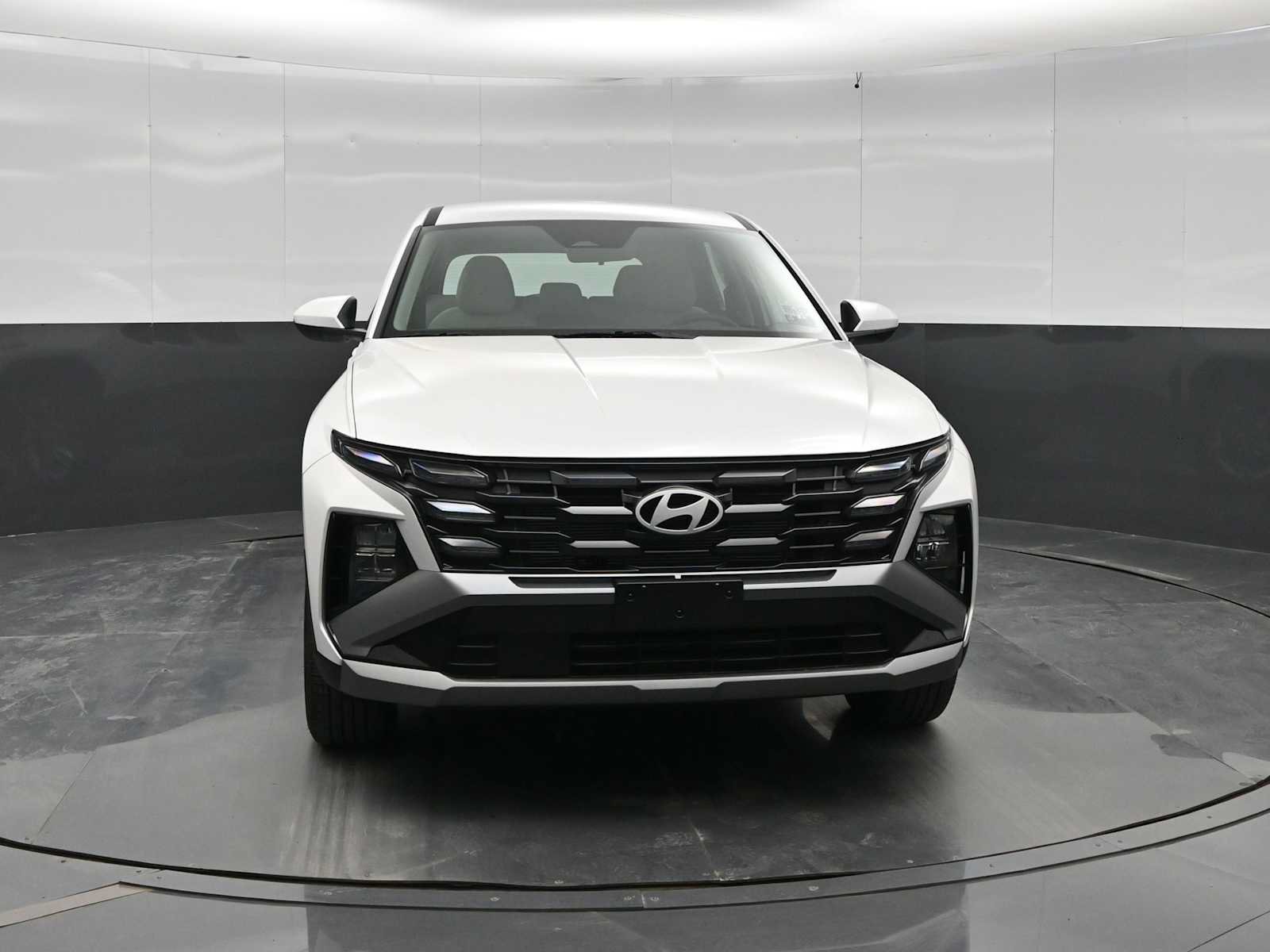 New 2026 Hyundai Tucson SE AWD/4WD video 2