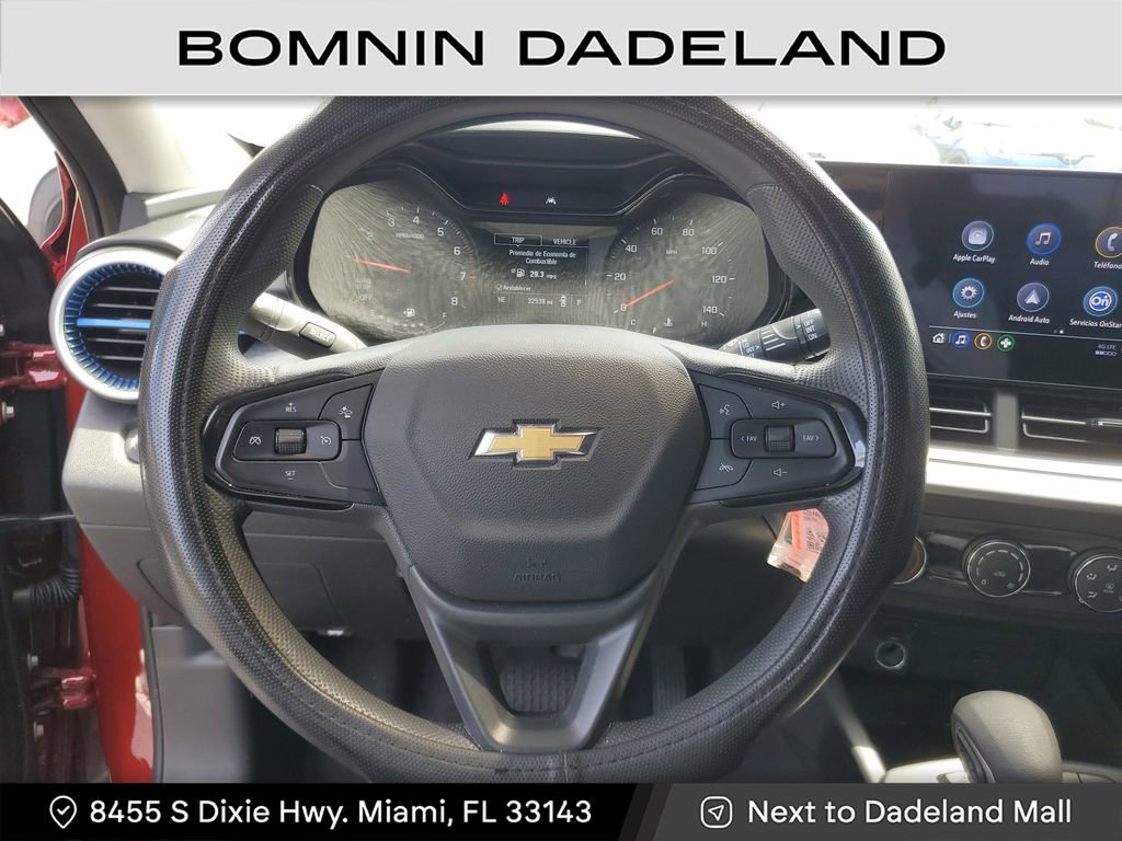 Used 2025 Chevrolet Trax LS image 16