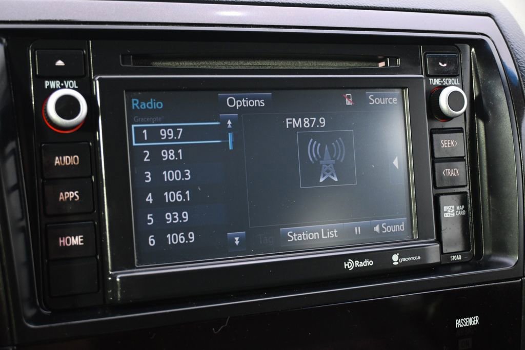 Used 2015 Toyota Sequoia Limited AWD/4WD image 30