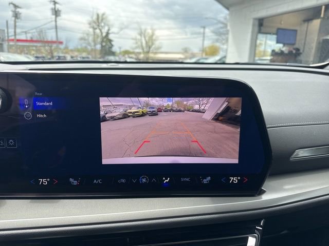 Used 2026 Chevrolet Traverse LT AWD/4WD image 15