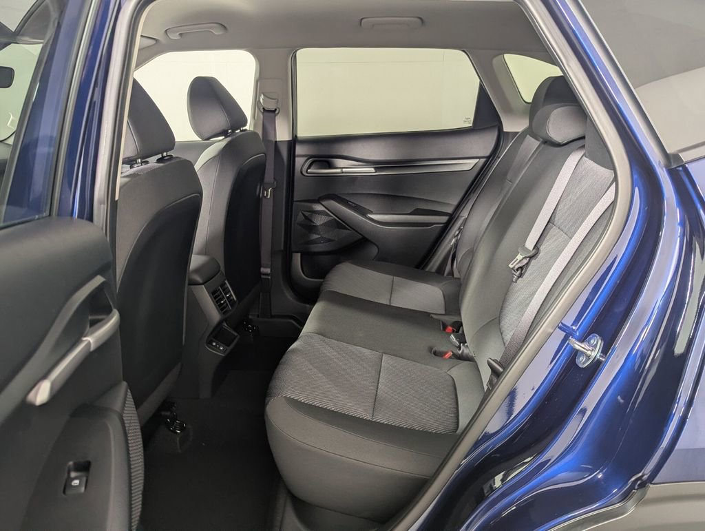 Used 2026 Kia Seltos LX FWD image 23