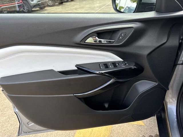 New 2026 Chevrolet Trax LT w/ Driver Confidence Package FWD image 19